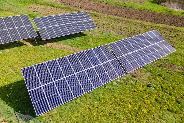 terreno de calidad con placas solares es rentable alquilar terreno para placas solares